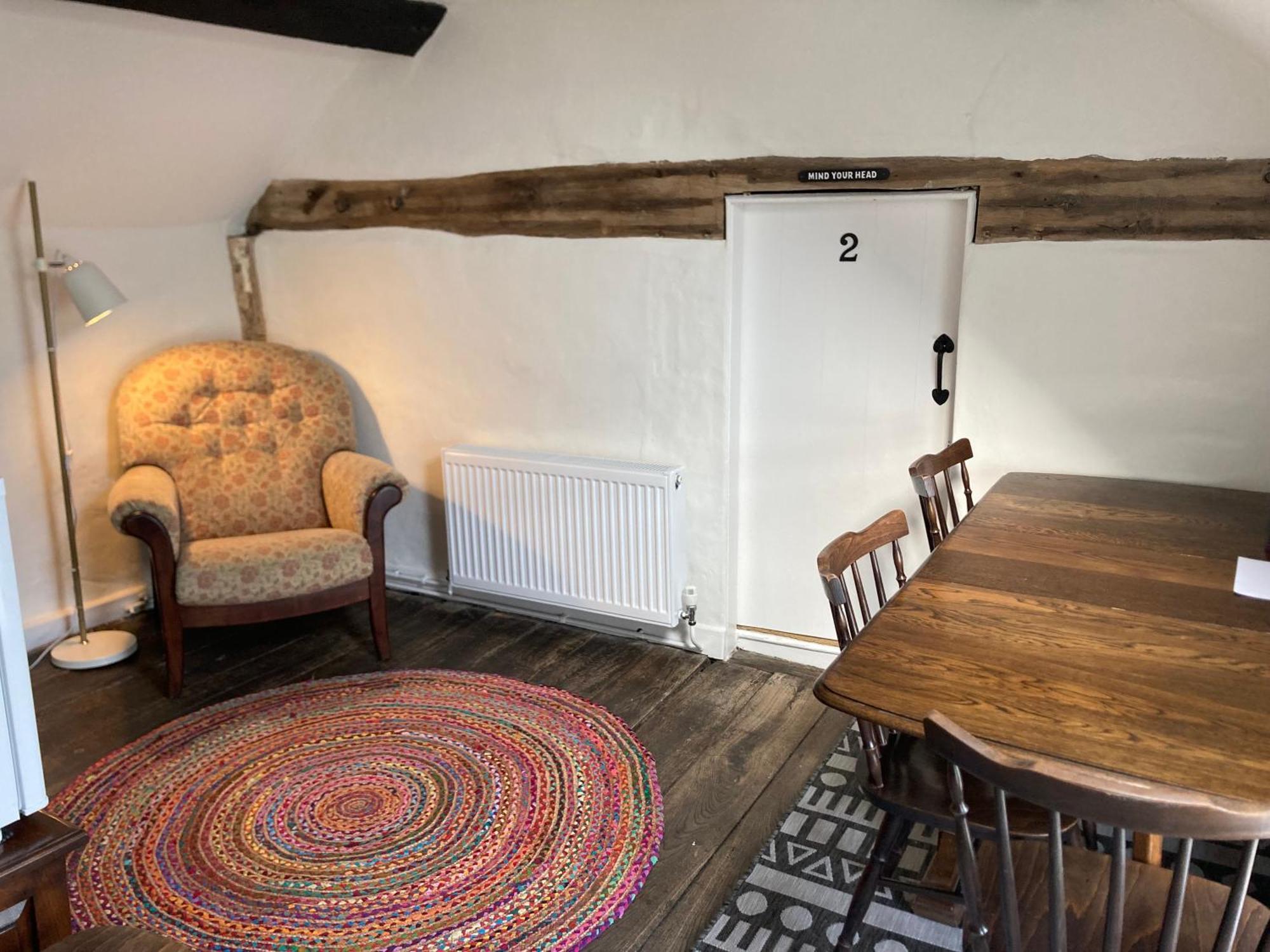 Bryntirion Farmhouse Rooms Llanfair Caereinion Buitenkant foto
